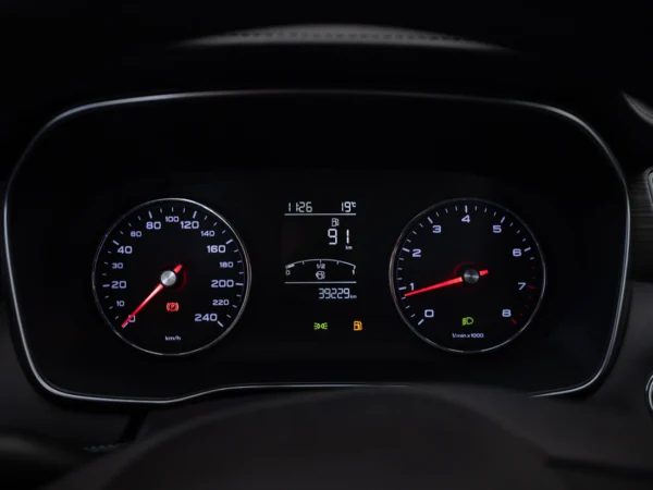 MG RX5 2024 usado — Pompeyo Carrasco — foto 13