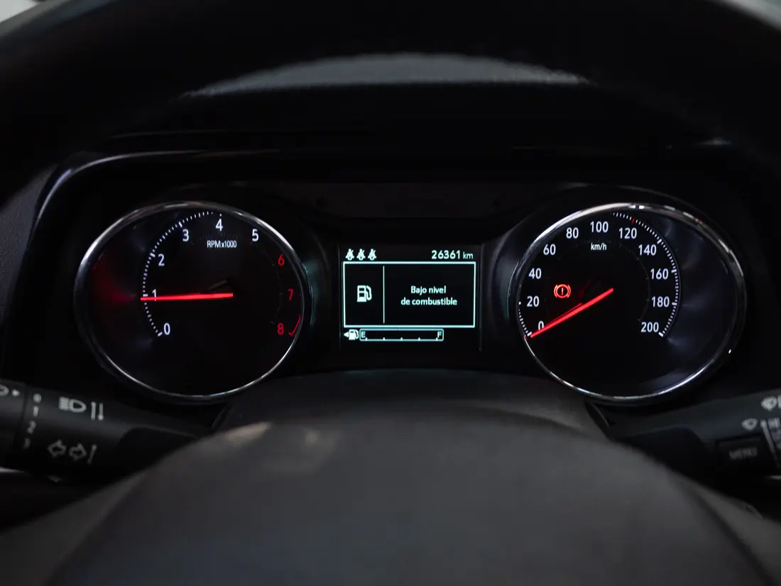Chevrolet Montana — foto 12 de 19