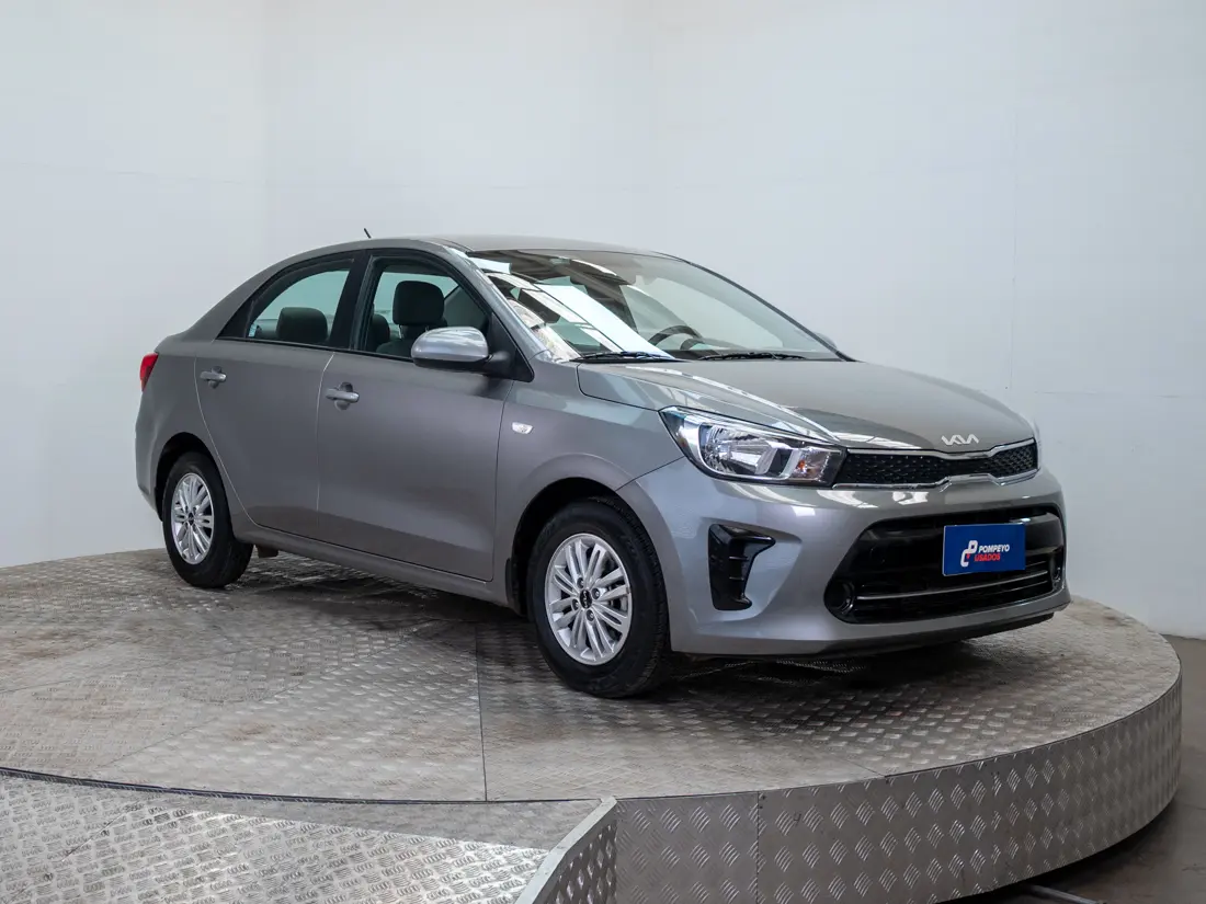 Kia SOLUTO 2024 usado — Pompeyo Carrasco
