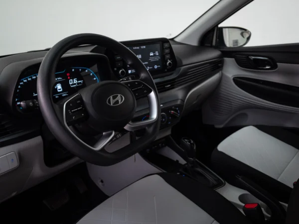 HYUNDAI I-20 2024 usado — Pompeyo Carrasco — foto 10
