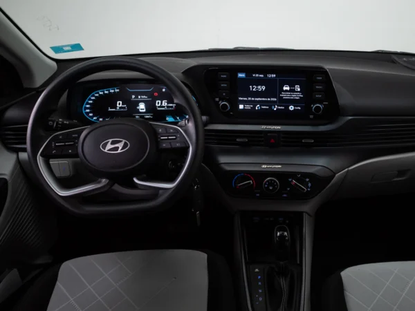 HYUNDAI I-20 2024 usado — Pompeyo Carrasco — foto 14