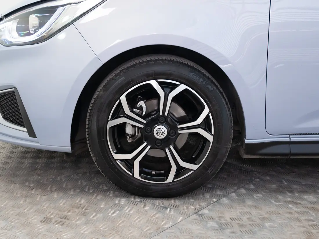 MG 3 — foto 18 de 21