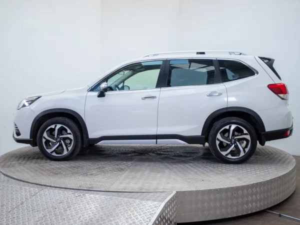 Subaru FORESTER 2024 usado — Pompeyo Carrasco — foto 4