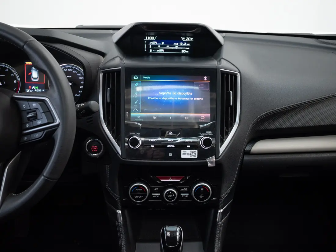 Subaru Forester — foto 16 de 22