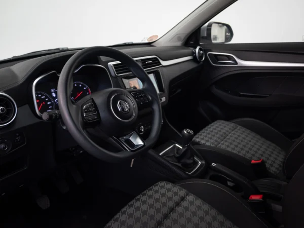 MG ZS 2025 usado — Pompeyo Carrasco — foto 11