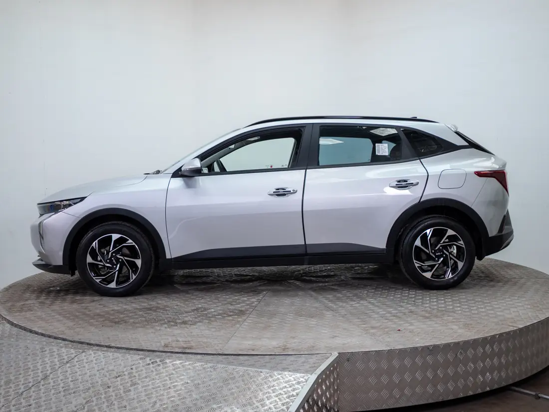 KIA K3 Cross — foto 3 de 19