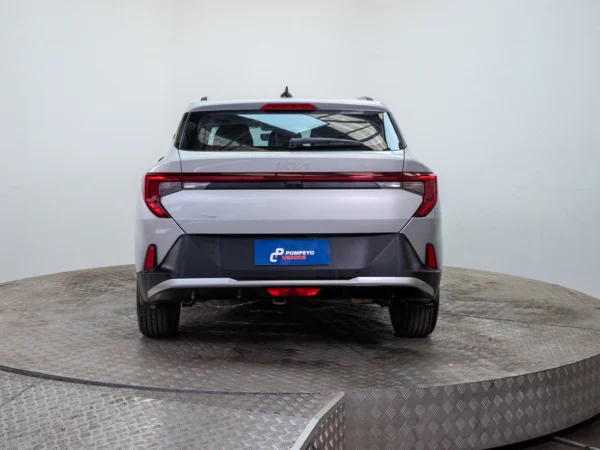 Kia K3 Cross 2025 usado — Pompeyo Carrasco — foto 5