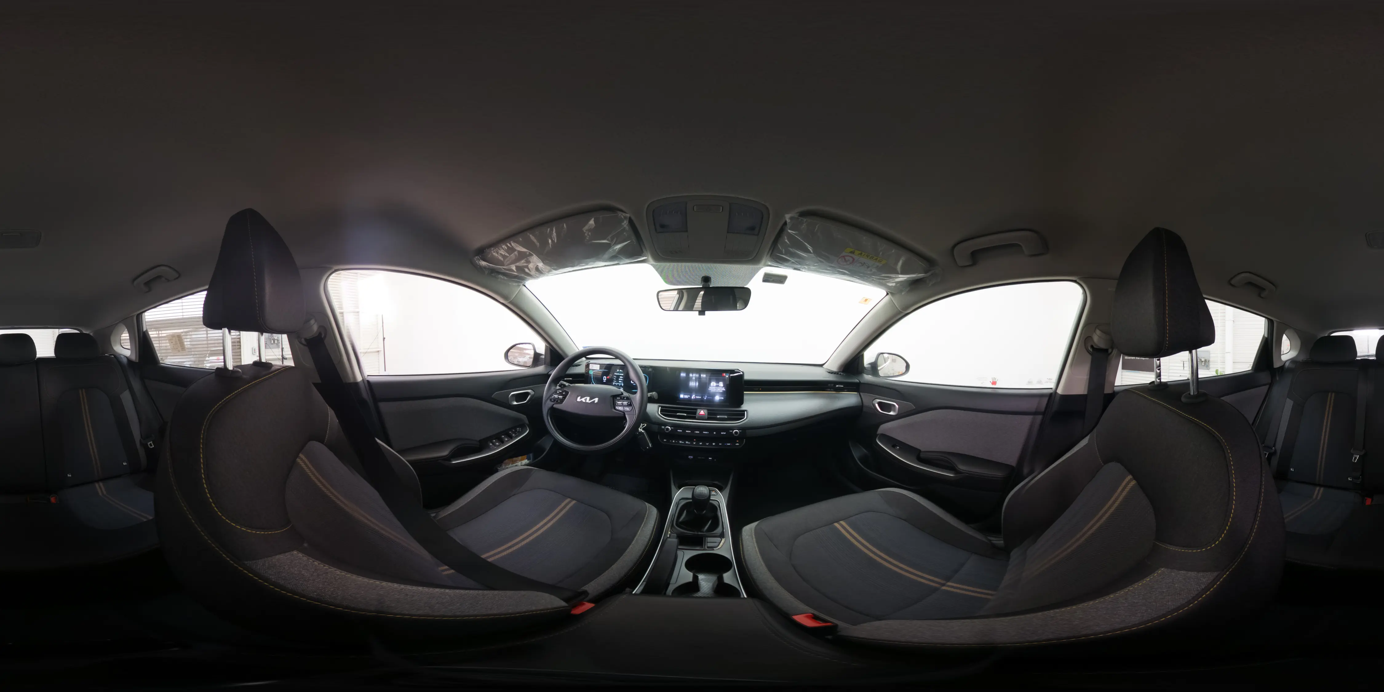 KIA K3 Cross — foto 19 de 19