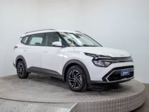 Kia CARENS usado