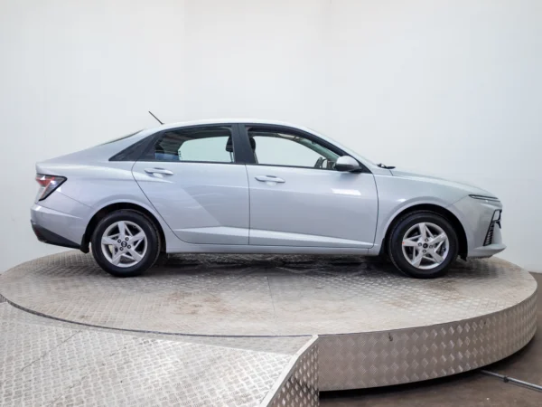 HYUNDAI ACCENT 2025 usado — Pompeyo Carrasco — foto 8