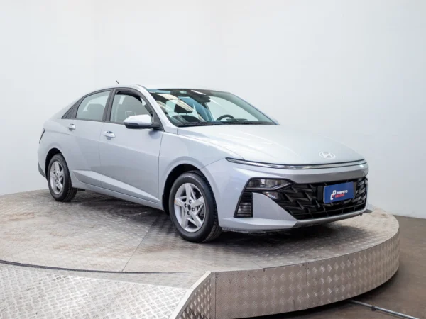 HYUNDAI ACCENT 2025 usado — Pompeyo Carrasco — foto 9