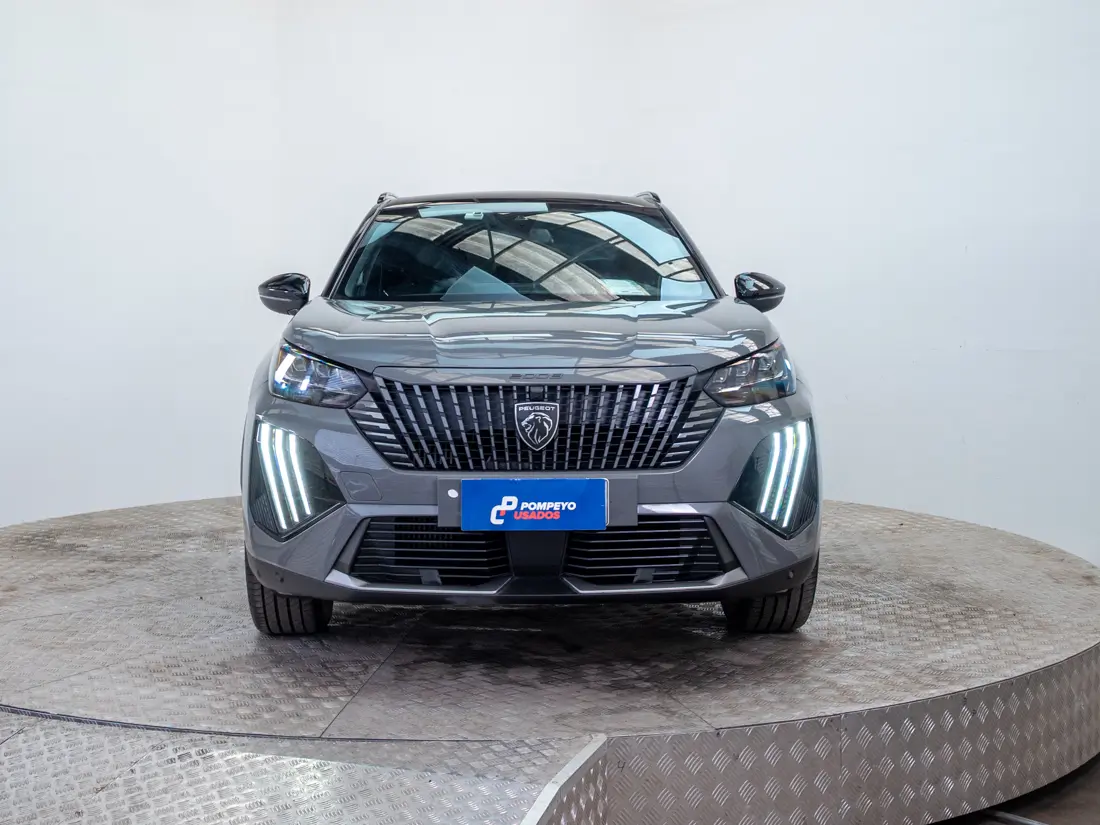 Peugeot 2008 — foto 2 de 17
