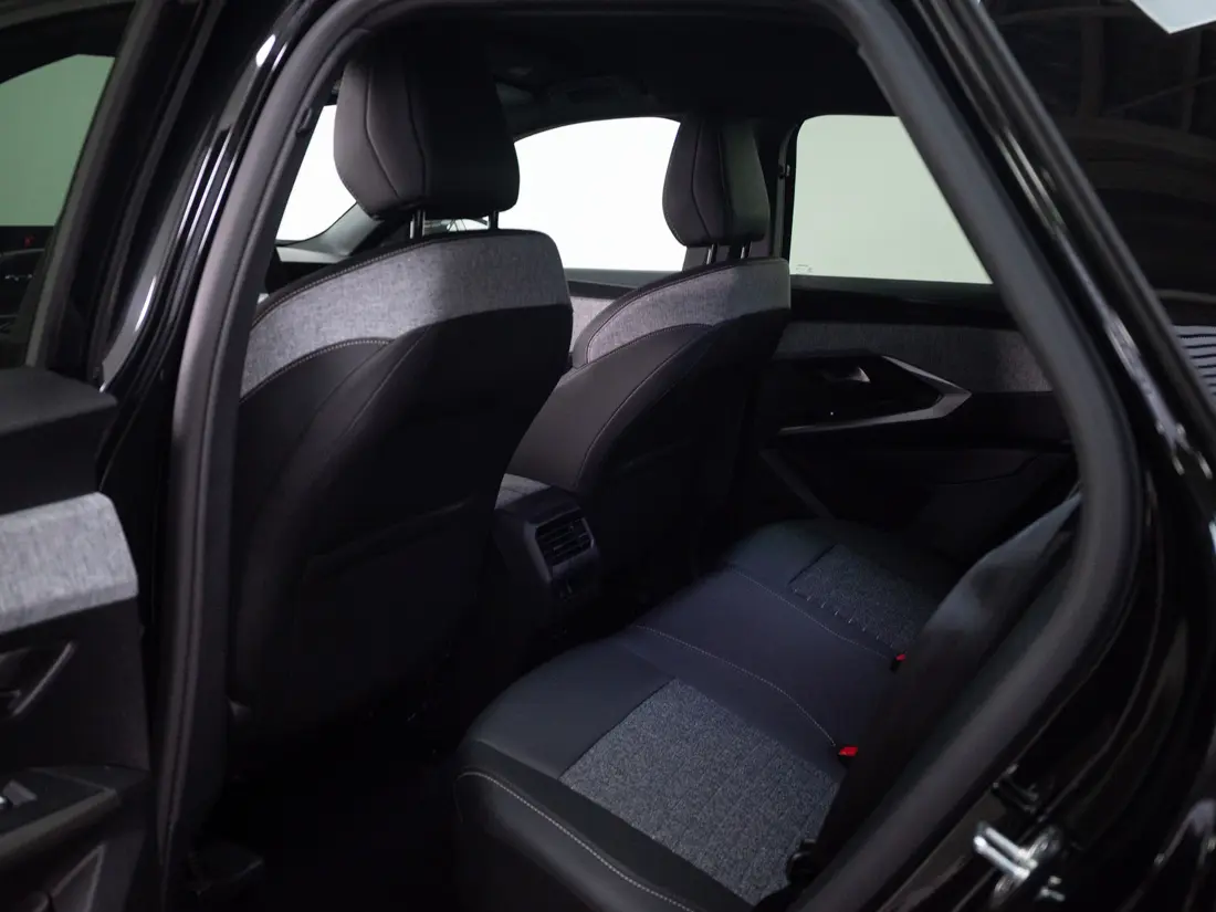 Peugeot 3008 — foto 13 de 18