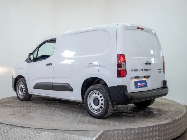 Peugeot PARTNER 2026 usado — Pompeyo Carrasco — foto 4