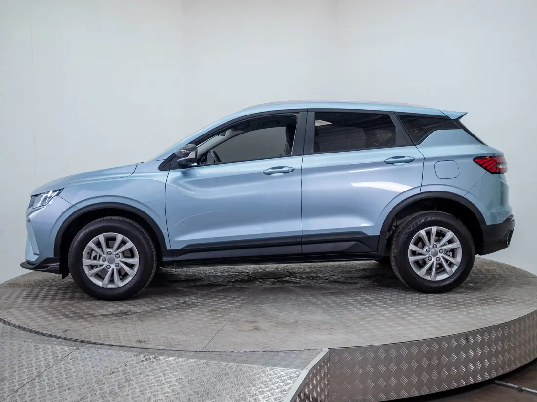 Geely Coolray Lite — foto 3 de 19