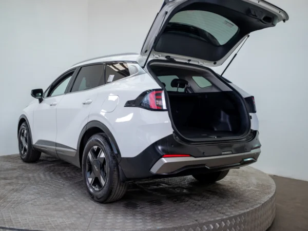 Kia SPORTAGE 2026 usado — Pompeyo Carrasco — foto 10