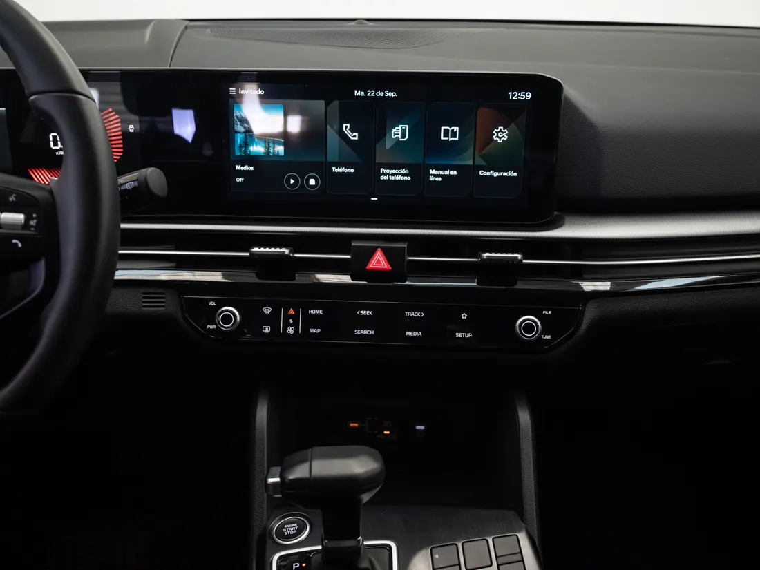 KIA Sportage — foto 15 de 19