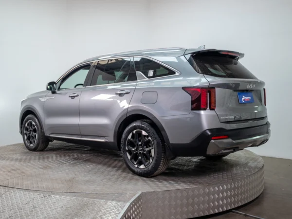 Kia SORENTO 2026 usado — Pompeyo Carrasco — foto 5