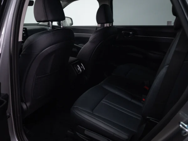 Kia SORENTO 2026 usado — Pompeyo Carrasco — foto 14