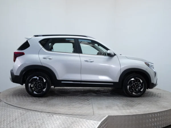 Kia SONET 2026 usado — Pompeyo Carrasco — foto 7