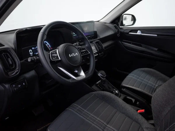Kia SONET 2026 usado — Pompeyo Carrasco — foto 10