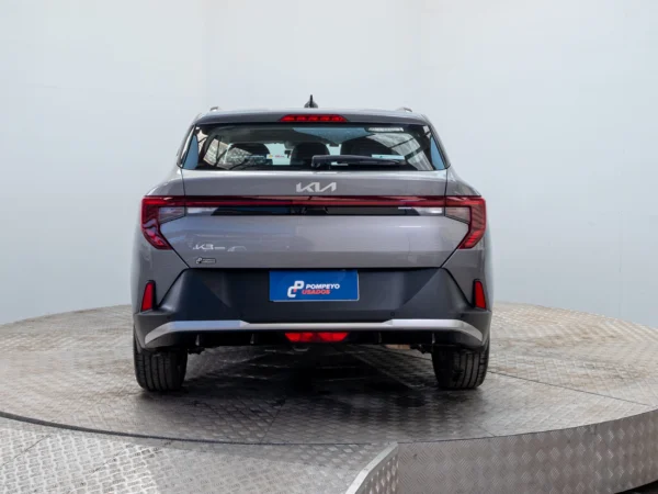 Kia K3 Cross 2026 usado — Pompeyo Carrasco — foto 5