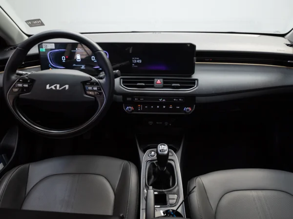 Kia K3 Cross 2026 usado — Pompeyo Carrasco — foto 14