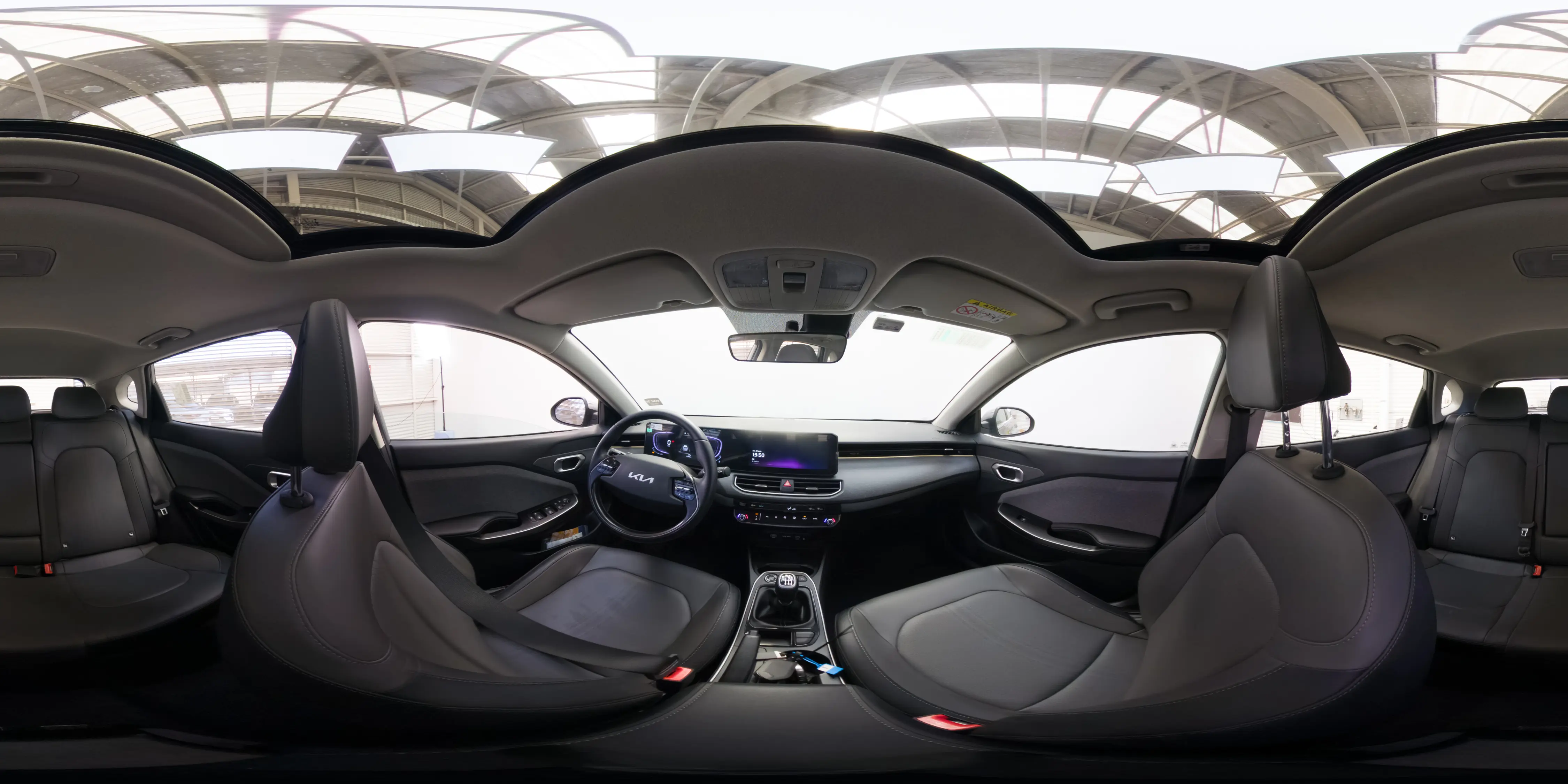 KIA K3 Cross — foto 20 de 20