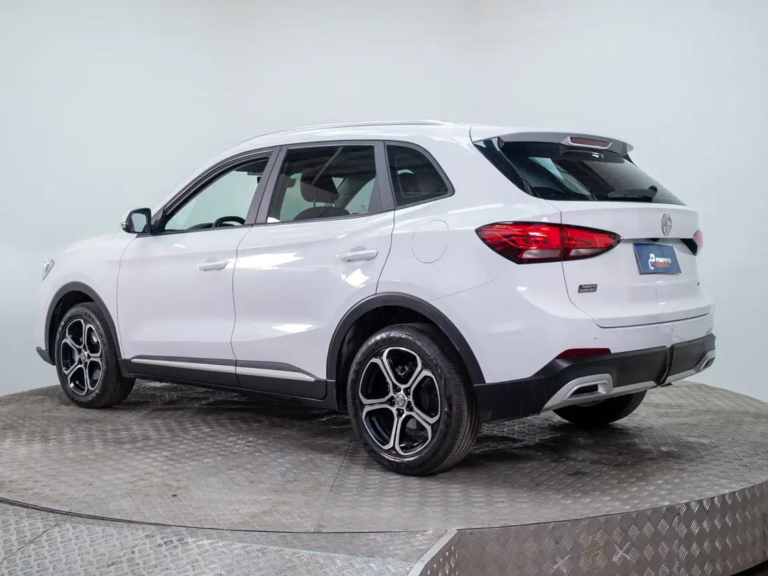 MG Zs — foto 4 de 18
