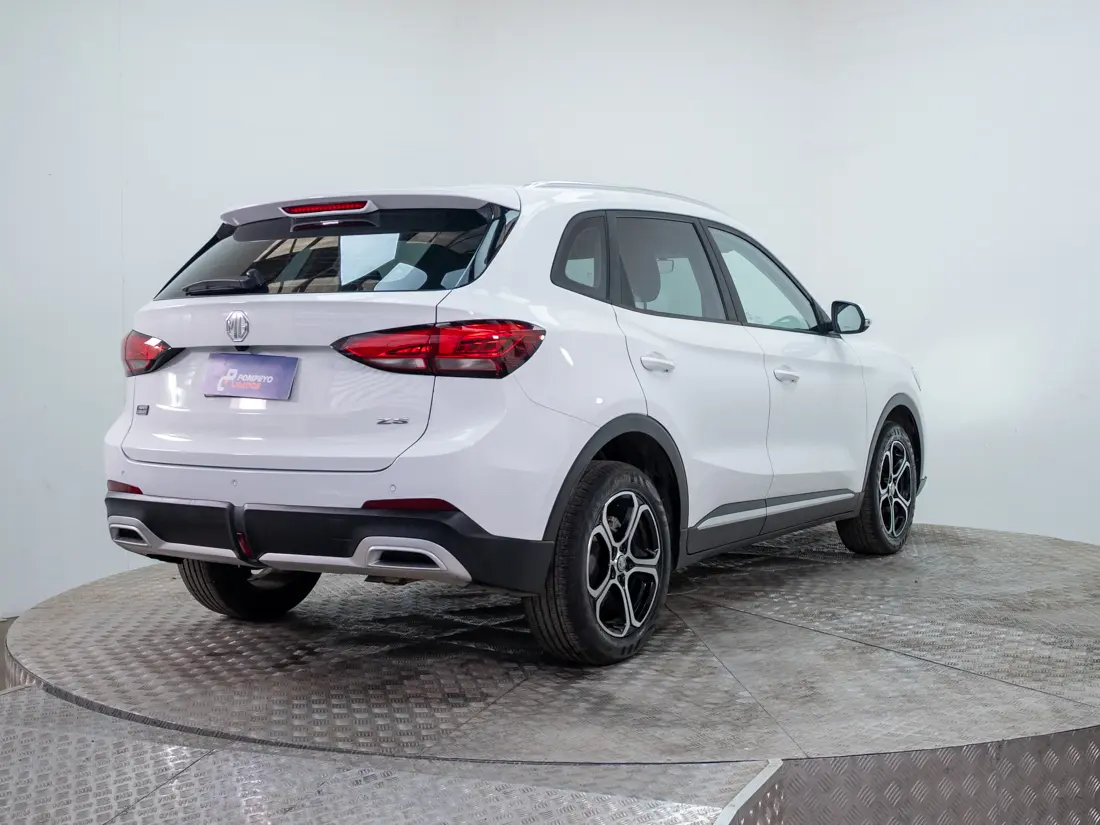 MG Zs — foto 6 de 18