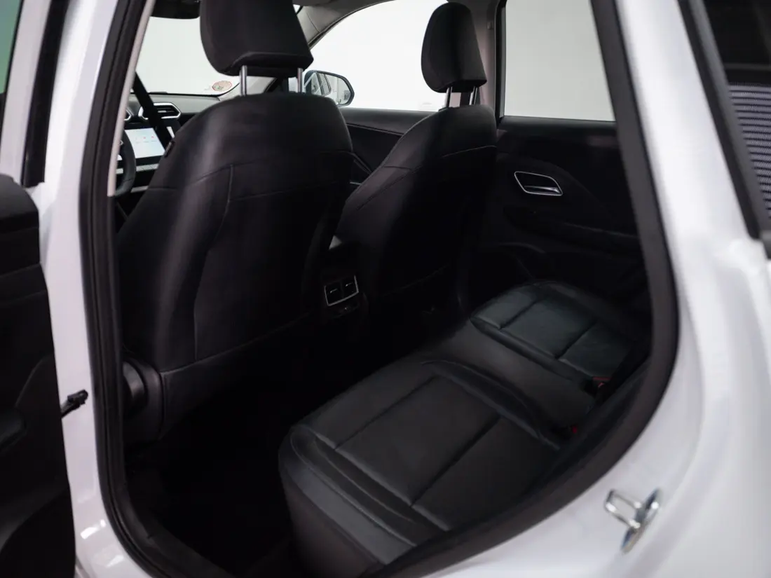 MG Zs — foto 13 de 18