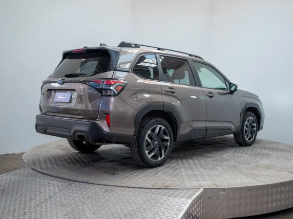 Subaru FORESTER 2026 usado — Pompeyo Carrasco — foto 6