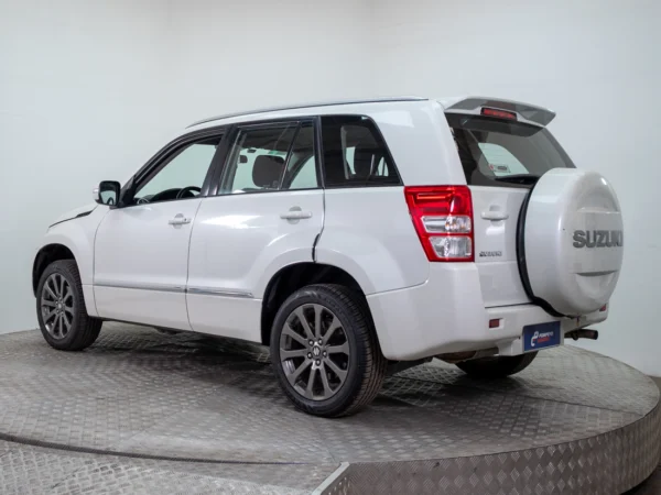 SUZUKI GRAND NOMADE 2016 usado — Pompeyo Carrasco — foto 4
