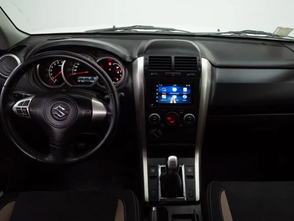 SUZUKI GRAND NOMADE 2016 usado — Pompeyo Carrasco — foto 14