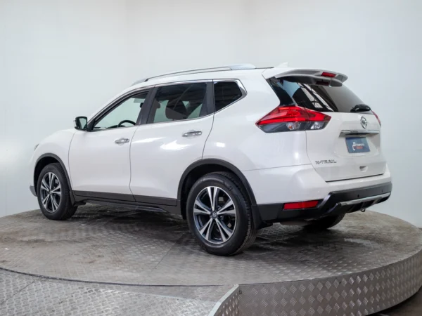 NISSAN X-TRAIL 2018 usado — Pompeyo Carrasco — foto 4