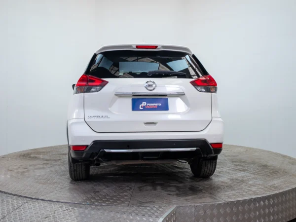 NISSAN X-TRAIL 2018 usado — Pompeyo Carrasco — foto 5