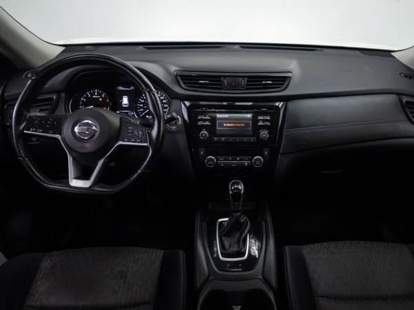 NISSAN X-TRAIL 2018 usado — Pompeyo Carrasco — foto 14