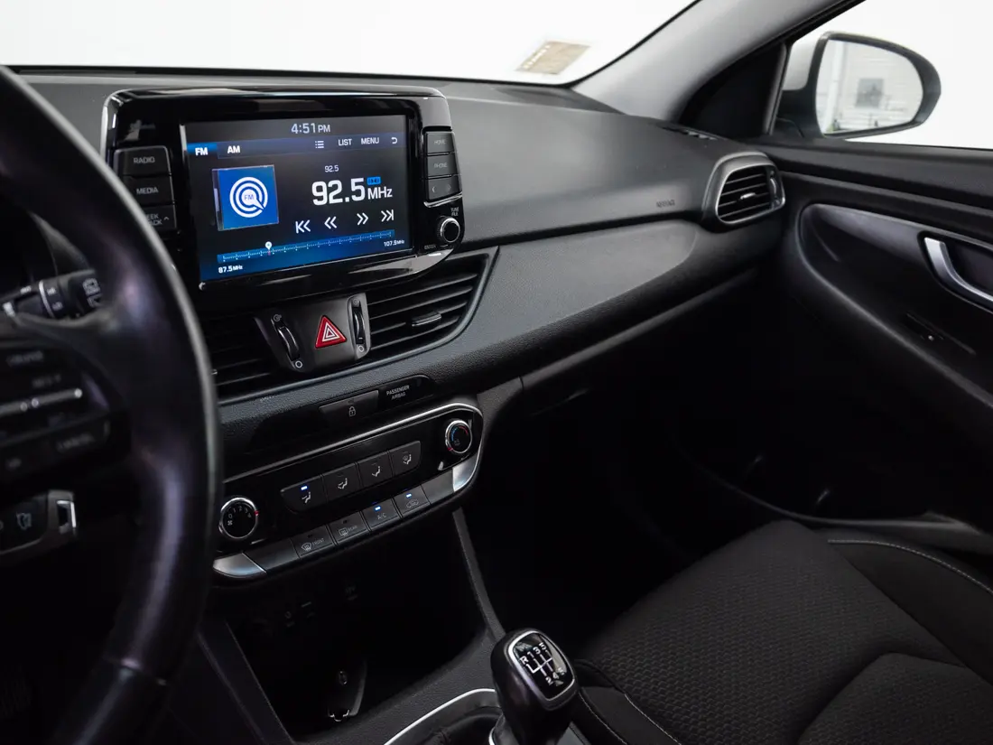 Hyundai I-30 — foto 11 de 17