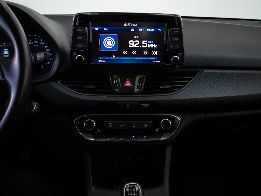 Hyundai I-30 — foto 15 de 17