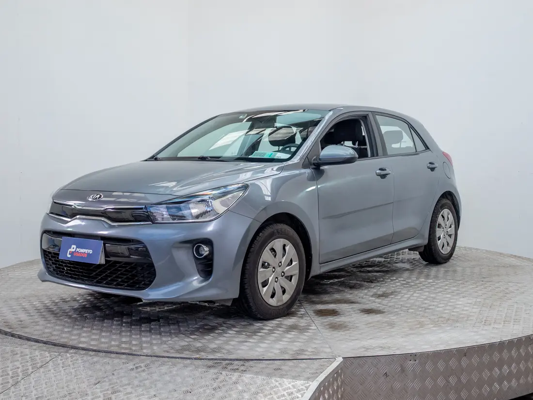 Kia RIO 5 2018 usado — Pompeyo Carrasco