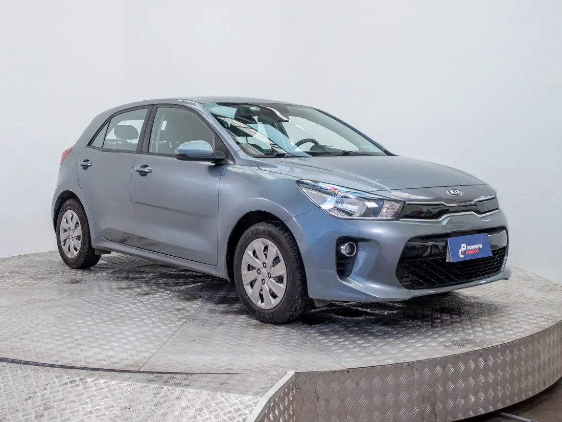 KIA Rio5 — foto 7 de 18