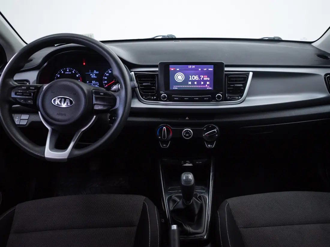 KIA Rio5 — foto 10 de 18
