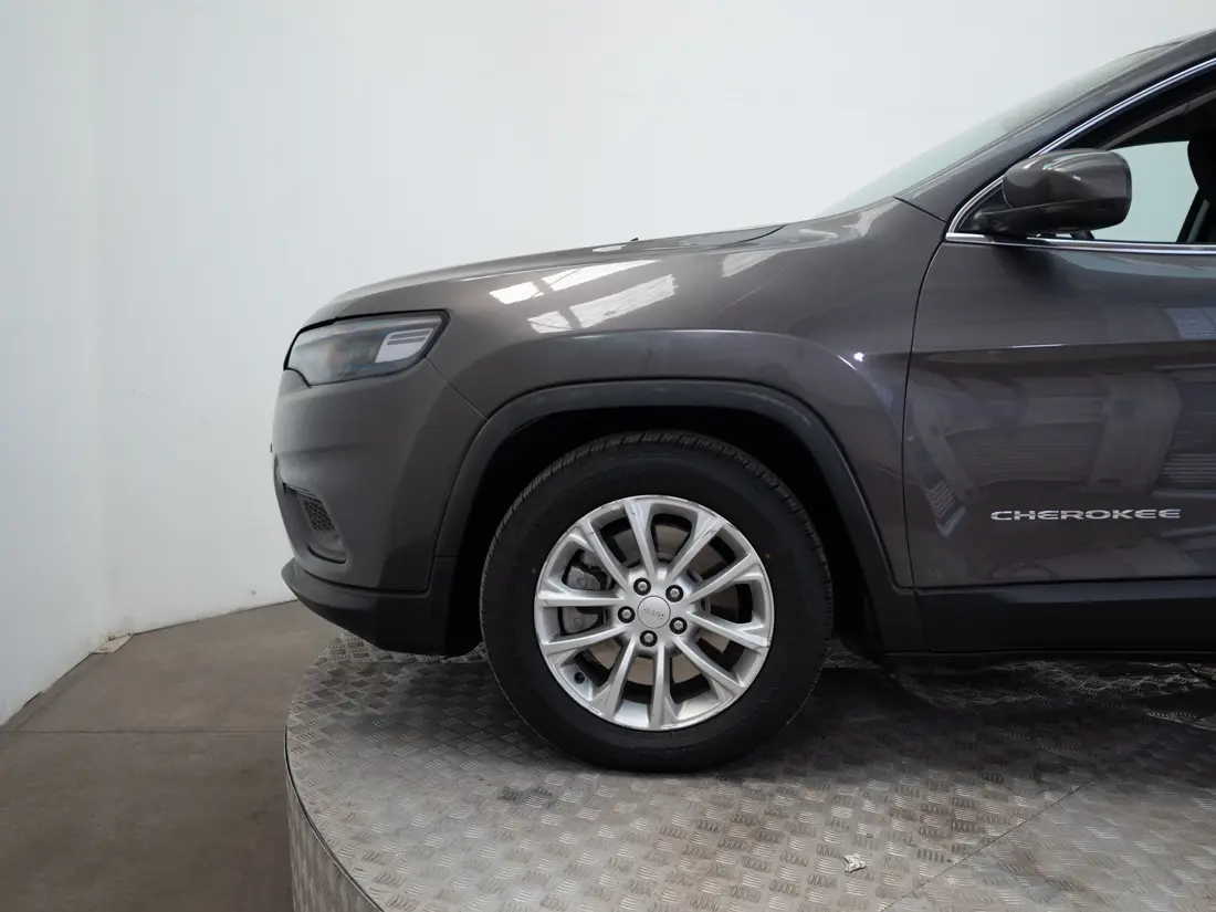 JEEP CHEROKEE 2.4 LONGITUDE 4X2 AT 5P 2019