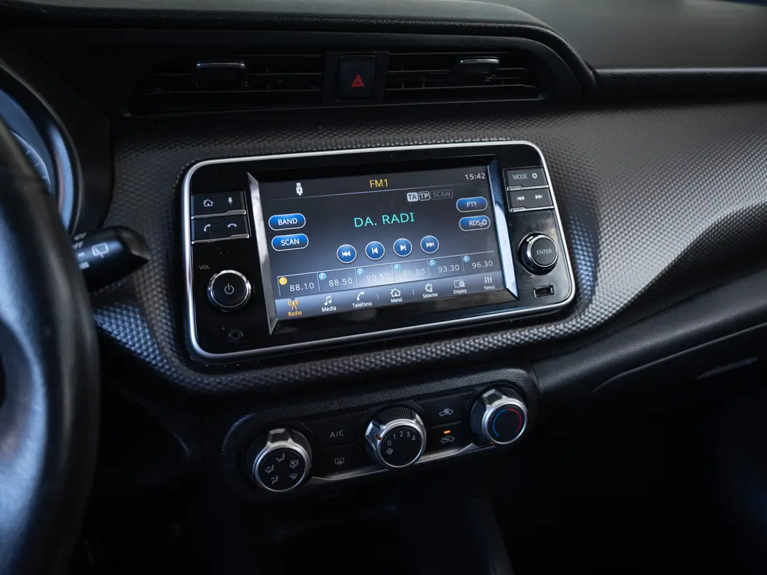 Nissan Kicks — foto 18 de 19