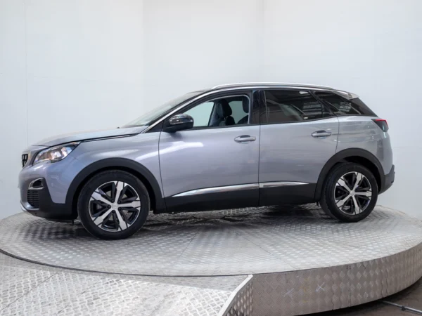 Peugeot 3008 2019 usado — Pompeyo Carrasco — foto 3