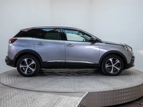 Peugeot 3008 2019 usado — Pompeyo Carrasco — foto 7