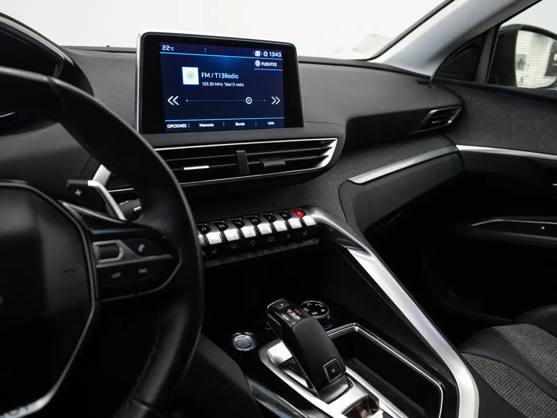 Peugeot 3008 — foto 11 de 19