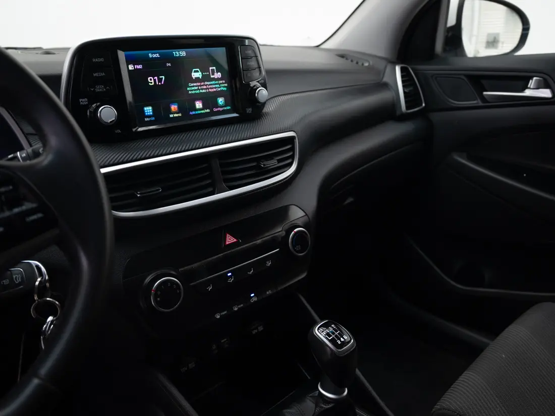 Hyundai Tucson — foto 11 de 19