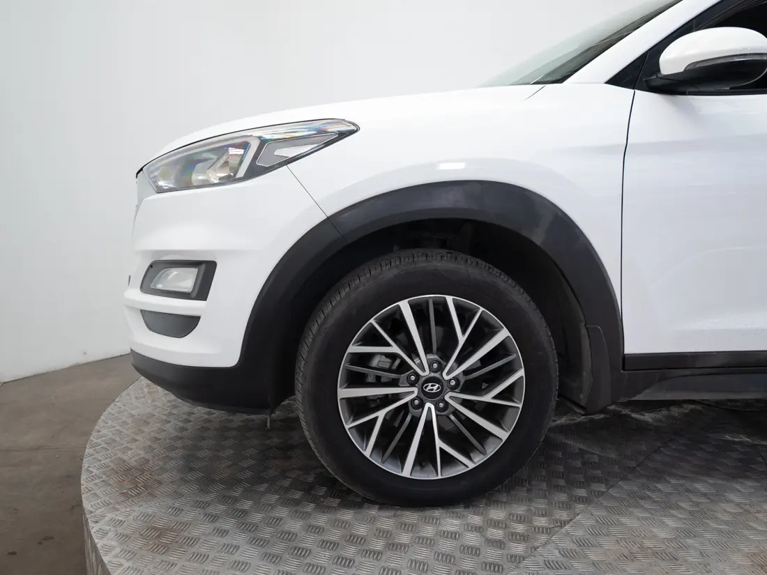 Hyundai Tucson — foto 17 de 19