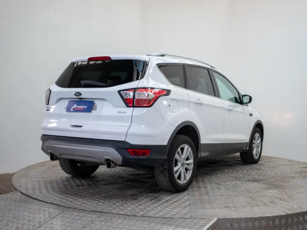 FORD ESCAPE 2019 usado — Pompeyo Carrasco — foto 6